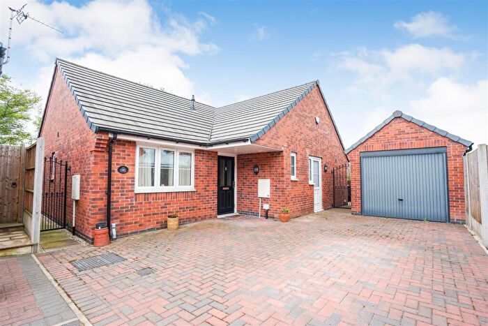 3 Bedroom Detached Bungalow For Sale In Kirkby Road, Barwell, Leicester, LE9