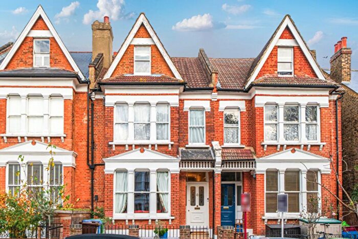 5 Bedroom Terraced House For Sale In Elmwood Road, London, SE24