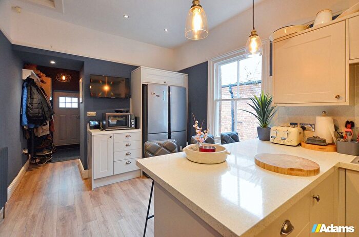 3 Bedroom Flat For Sale In Church Street, Frodsham, WA6