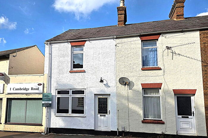 2 Bedroom Terraced House For Sale In Cambridge Road, Sandy, SG19