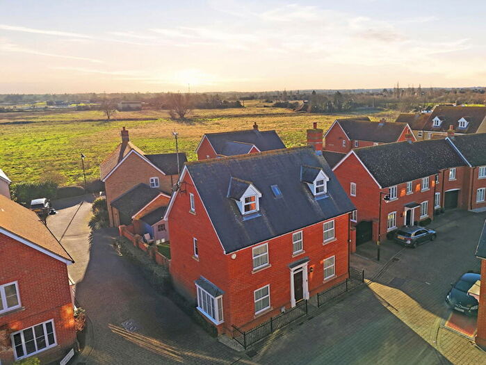 5 Bedroom Detached House For Sale In Eglinton Drive, Chelmsford, CM2