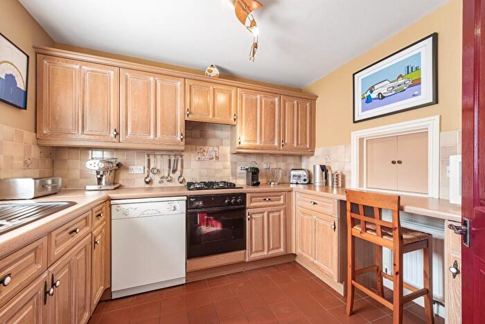 2 Bedroom House For Sale In Oak Apple Walk Sheffield, S6