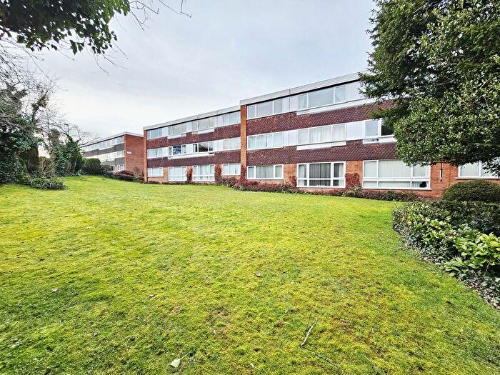 2 Bedroom Apartment For Sale In Moorfield Drive, Sutton Coldfield, B73