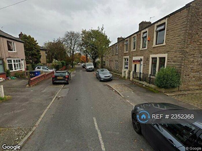 5 Bedroom Terraced House To Rent In Hawksworth Road, Accrington, BB5