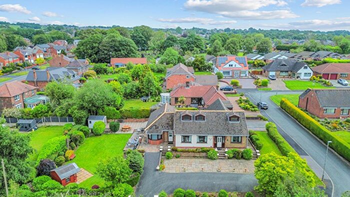 5 Bedroom Detached House For Sale In Birchley Avenue, Billinge, WN5