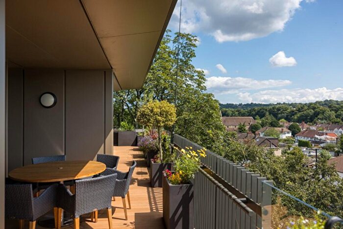 2 Bedroom Retirement Property For Sale In Brighton Road, Purley, Croydon, CR8