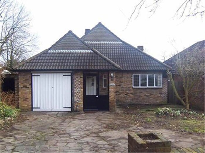 3 Bedroom Detached House To Rent In Waxwell Lane Pinner, Middlesex, HA5