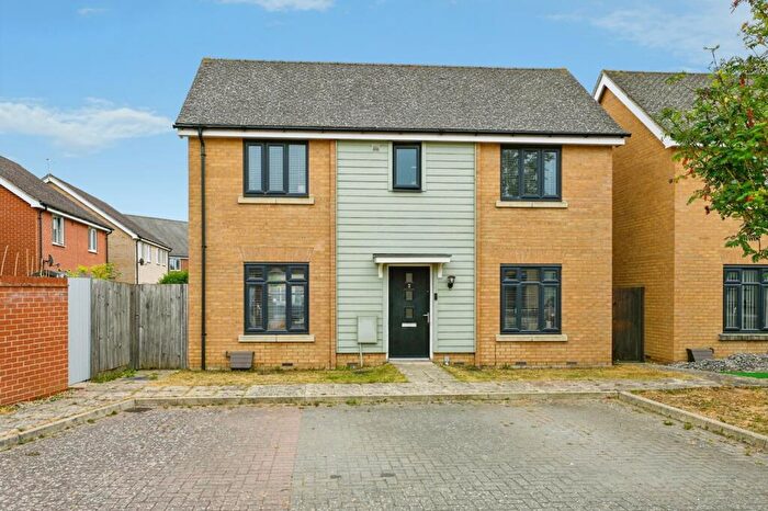 3 Bedroom House For Sale In Forest Grove, Swaffham, Norfolk, PE37