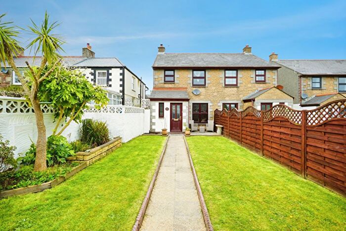 3 Bedroom Semi Detached House For Sale In Albion Row, Carharrack, Redruth, Cornwall, TR16