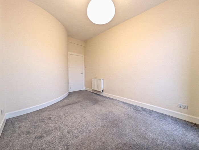 1 Bedroom Flat To Rent In Howden Street, Edinburgh, EH8