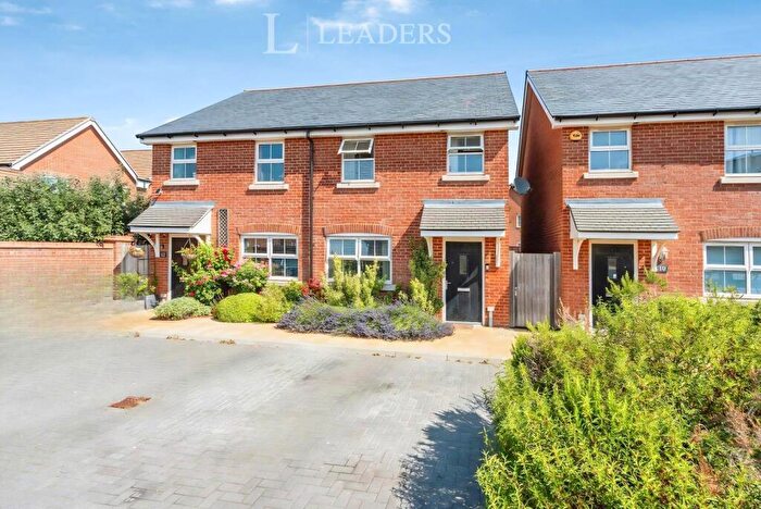 3 Bedroom Semi-Detached House For Sale In Collett Crescent, Emsworth, West Sussex, PO10