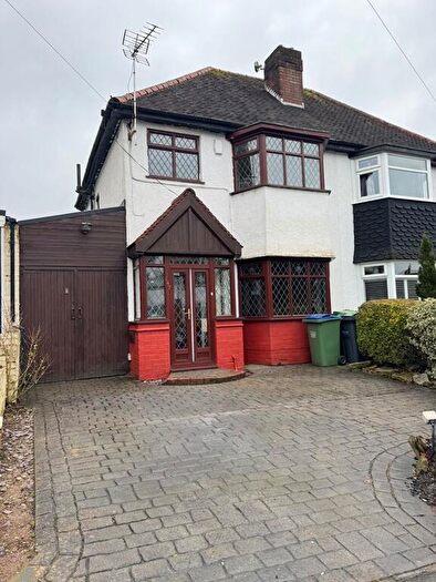 3 Bedroom Semi-Detached House To Rent In Pottery Road, Warley, West Midlands, B68