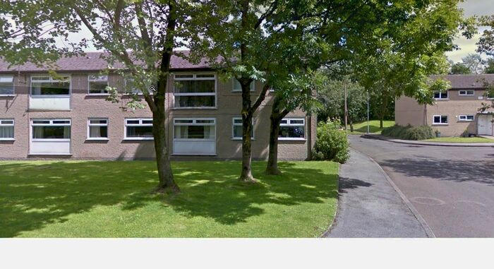 2 Bedroom Flat To Rent In Dunwood Park Courts, Milnrow Road, Oldham, OL2