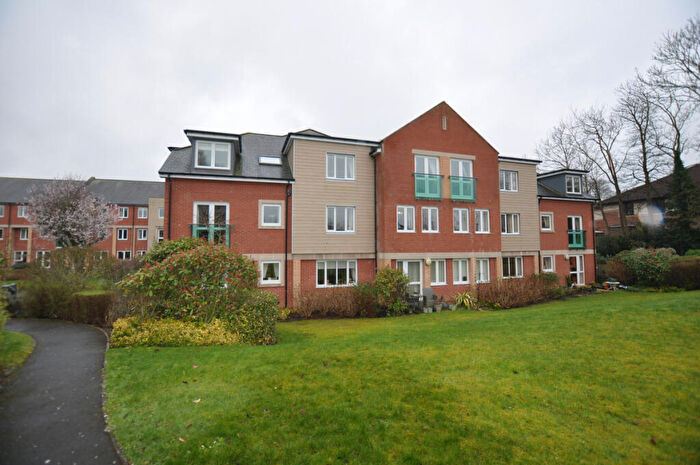 2 Bedroom Apartment For Sale In Henderson Court, Ponteland, NE20