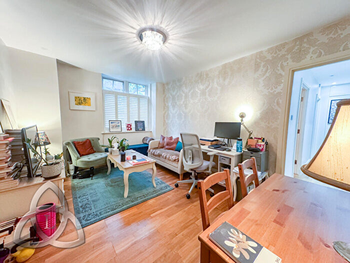1 Bedroom Apartment To Rent In Abbey Road, St Johns Wood, NW8