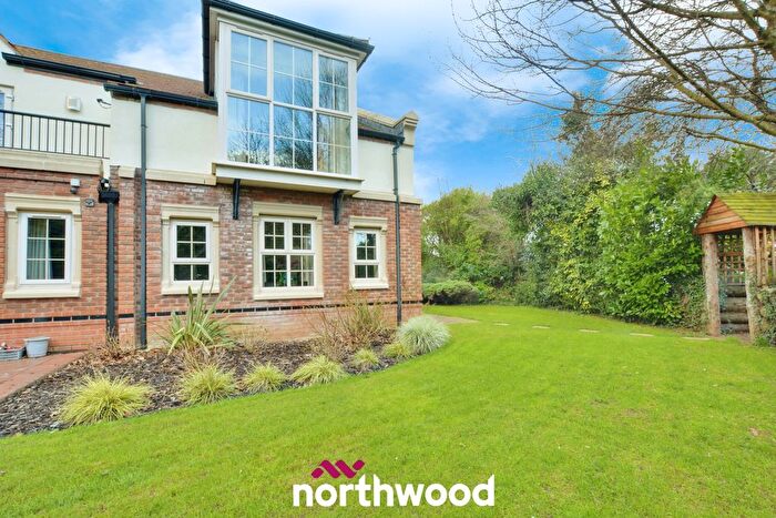 2 Bedroom Mews For Sale In Milestone Court, Bessacarr, Doncaster, DN4