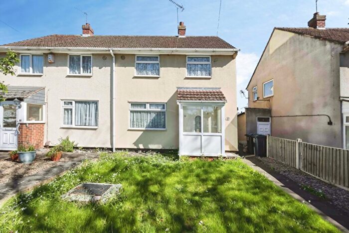 2 Bedroom Semi Detached House For Sale In Bridgeford Road, Birmingham, West Midlands, B34