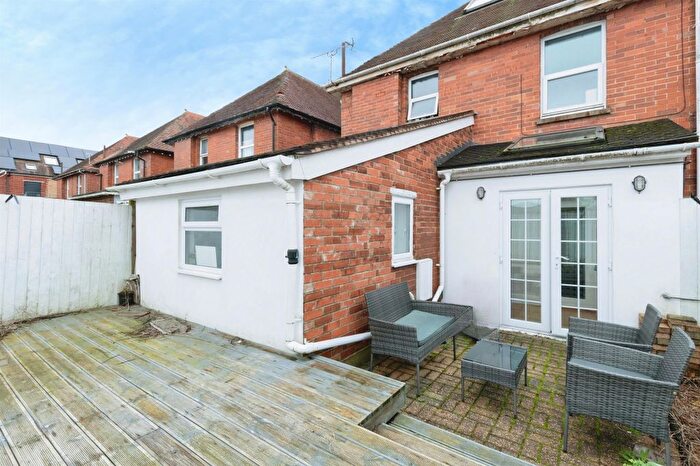 1 Bedroom Flat For Sale In Markham Road, Bournemouth, BH9