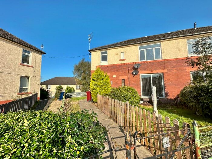 2 Bedroom Flat To Rent In Bankhead Road, Rutherglen, Glasgow, G73