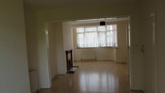 3 Bedroom Terraced House To Rent In Hartford Avenue, Harrow, Greater London, HA3