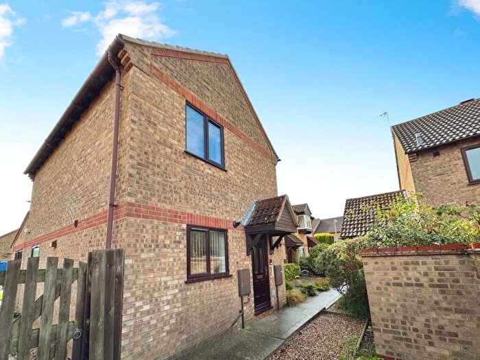 2 Bedroom Semi-Detached House To Rent In Kingsmead Court, Littleport, CB6