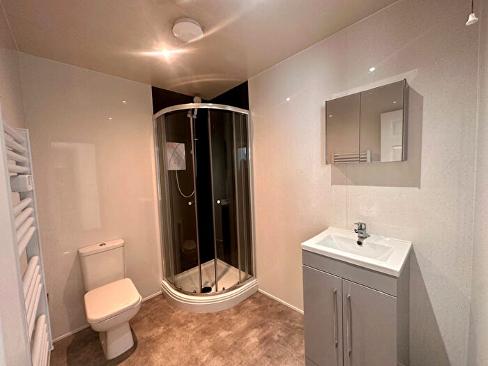 1 Bedroom Apartment To Rent In Waterfield House, Doncaster Road, Barnsley, South Yorkshire, S70