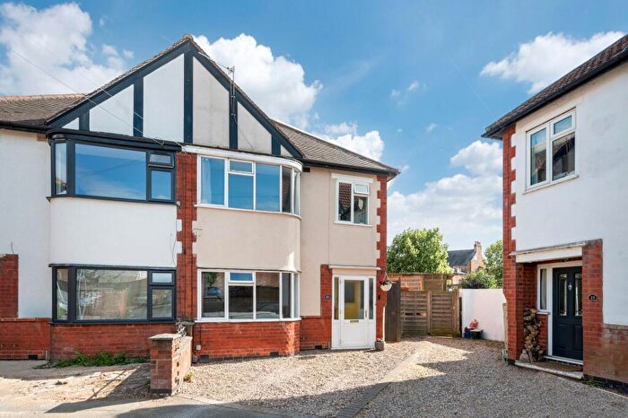 3 Bedroom Semi-Detached House For Sale In Elms Road, Melton Mowbray, LE13