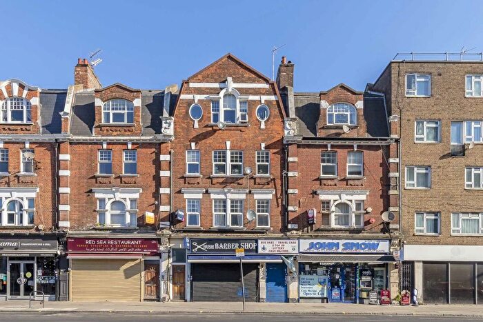 2 Bedroom Flat To Rent In Uxbridge Road, Shepherds Bush, W12
