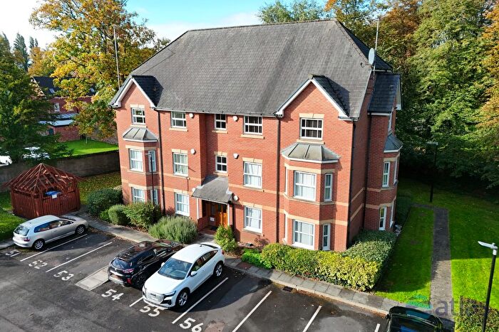2 Bedroom Flat For Sale In Pennyford Drive, Mossley Hill, L18