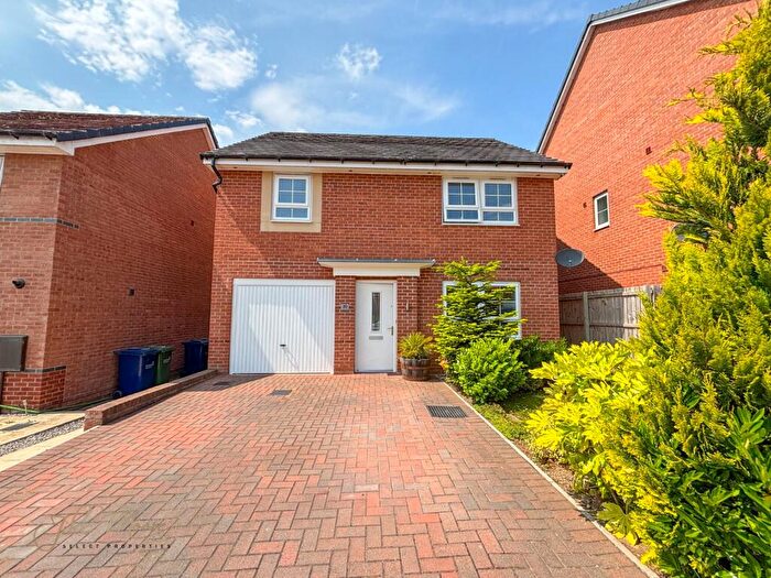 4 Bedroom Detached House For Sale In Capesthorne Road, Teal Farm, Washington, Tyne & Wear, NE38