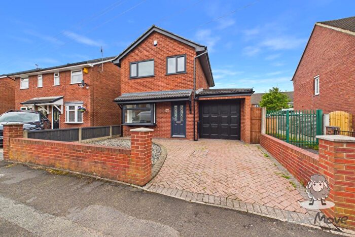 3 Bedroom Detached House For Sale In Mines Avenue, Prescot, Merseyside, L34