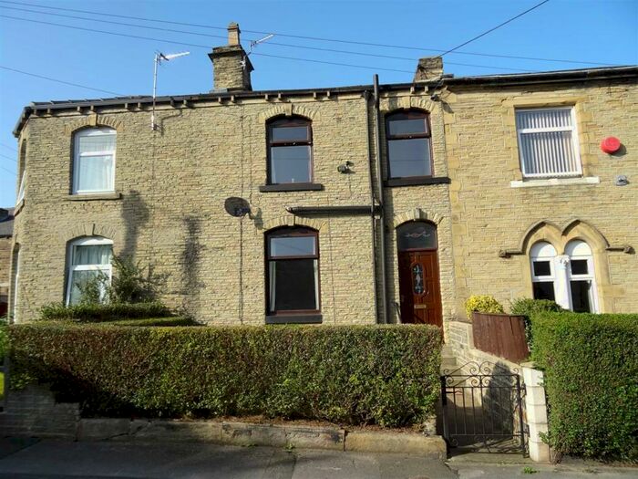 2 Bedroom Terraced House To Rent In Brook Street, Moldgreen, Huddersfield, HD5