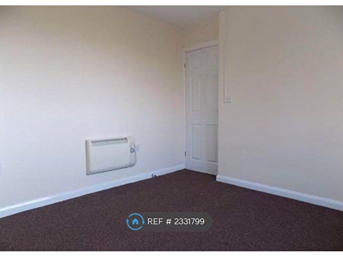 2 Bedroom Flat To Rent In Bolton Road, Bradford, BD2