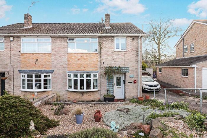 3 Bedroom Property For Sale In Woodburn Drive, Chapeltown, Sheffield, S35