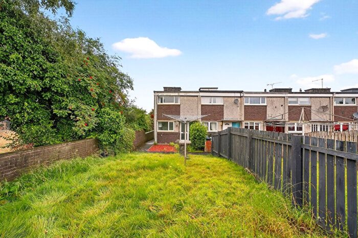2 Bedroom End Of Terrace House For Sale In Avon Drive, Linlithgow Bridge, EH49