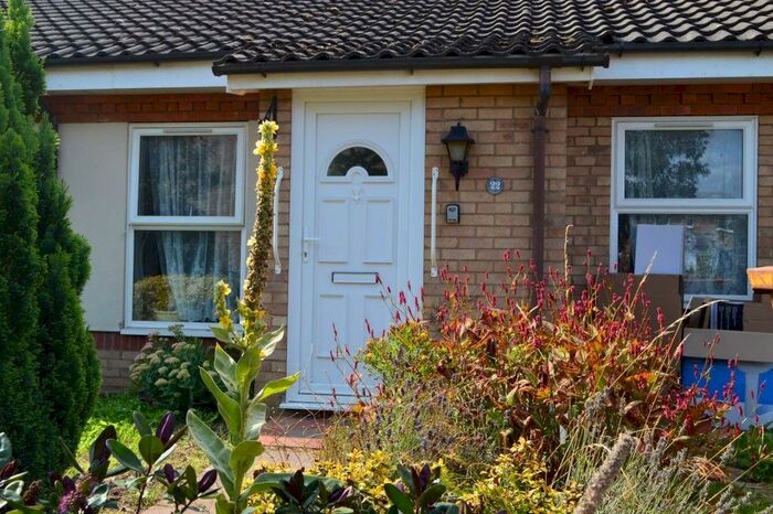 2 Bedroom Bungalow To Rent In Millway, Wymondham NR18