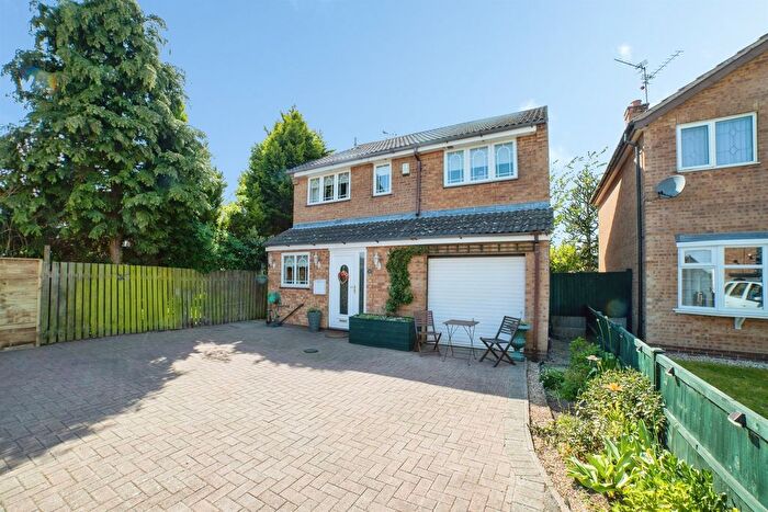 3 Bedroom Detached House For Sale In Sycamore Close, Rainworth, Mansfield, NG21