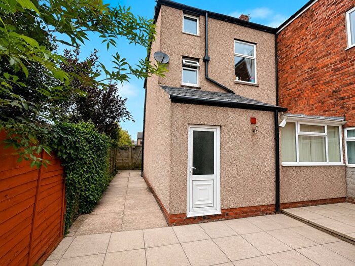 2 Bedroom Flat For Sale In Shellfield Road, Southport, Merseyside, PR9