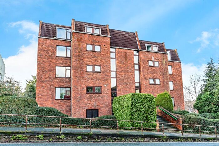 2 Bedroom Apartment For Sale In Westbury Hill, Westbury On Trym, Bristol, BS9