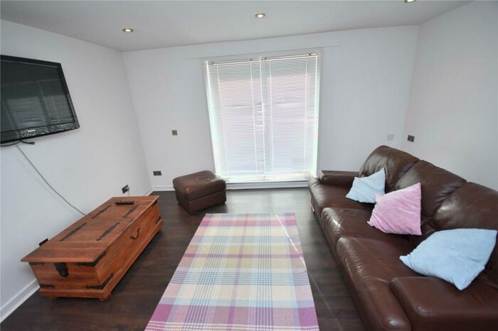 1 Bedroom Flat To Rent In Queens Road, West End, Aberdeen, AB15
