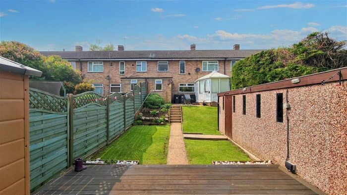 3 Bedroom Terraced House For Sale In Cannons Mead, Stansted, CM24