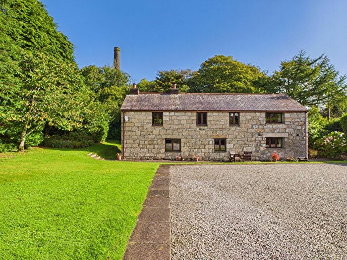 4 Bedroom Detached House For Sale In Bilberry, Bugle, St. Austell, PL26