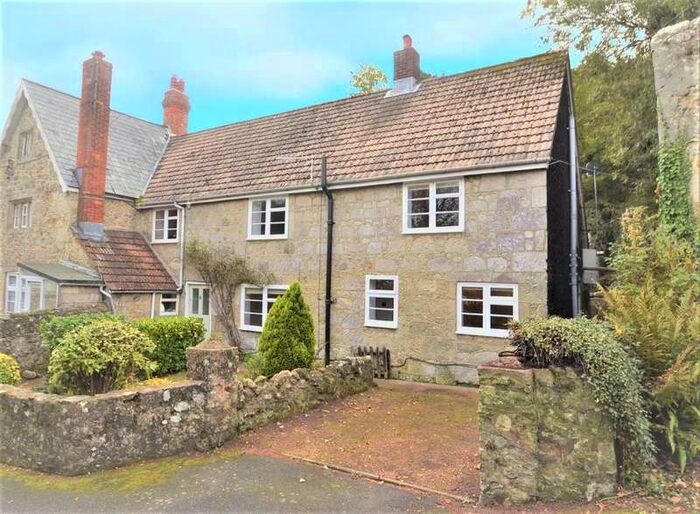 3 Bedroom Semi-Detached House To Rent In High Street, Niton, PO38