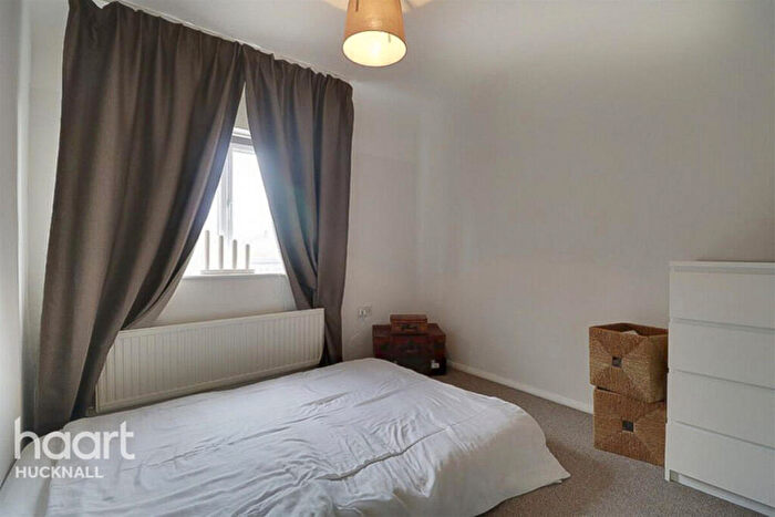 2 Bedroom Semi-Detached House For Sale In Ventnor Rise, Nottingham, NG5
