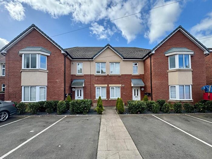 2 Bedroom Apartment To Rent In Leswell Street, Kidderminster, DY10