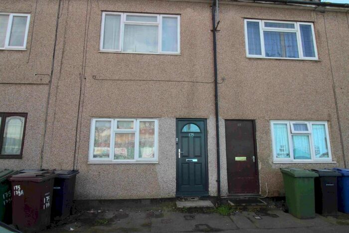 1 Bedroom Flat To Rent In Dock Road, Tilbury, Essex, RM18