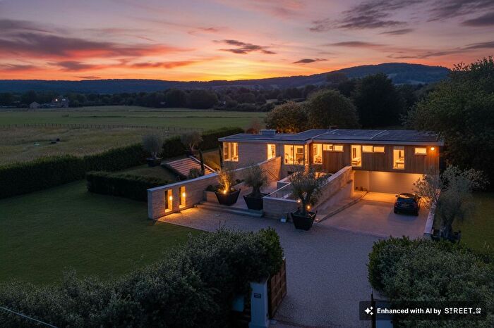 5 Bedroom Detached House To Rent In Bentham Lane, Bentham, GL51