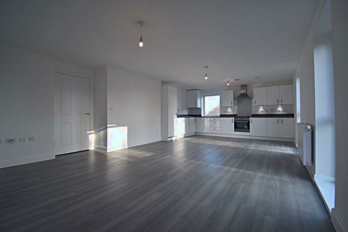 1 Bedroom Flat To Rent In Divot Way, Basingstoke, RG24