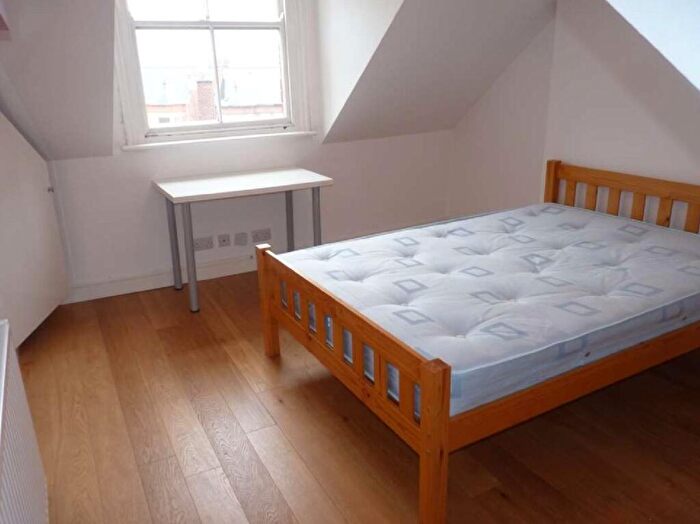10 Bedroom House To Rent In Derby Road, Lenton, Nottingham, Nottinghamshire, NG7