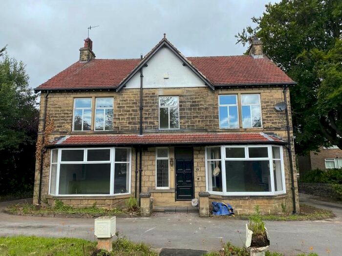 4 Bedroom Detached House To Rent In Moorhead Lane, Shipley, West Yorkshire, BD18